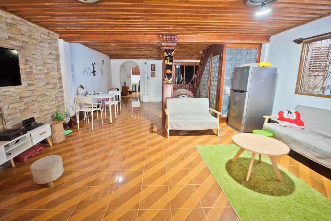 Phousi Guesthouse 2 หลวงพระบาง ภายนอก รูปภาพ